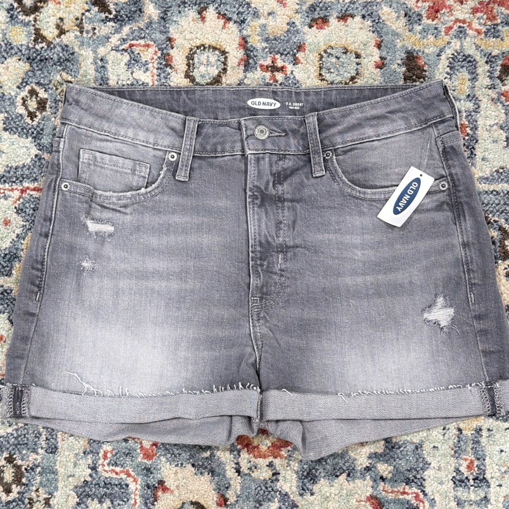 Old Navy O.G. Short Women 8 Grey Distressed High Rise Denim Grunge NWT